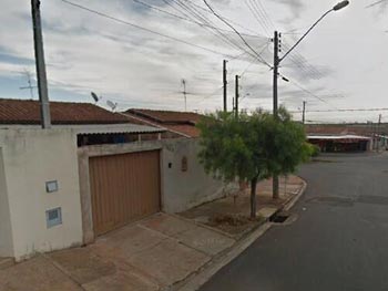 Casa em leilão - Avenida Geraldo Neves Júnior, 523 - Araraquara/SP - Banco Santander Brasil S/A | Z17133LOTE031