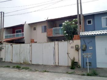 Casa em leilão - Rua Juriti, 509 - Macaé/RJ - Banco Bradesco S/A | Z16864LOTE013