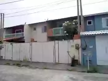 Casa em leilão - Rua Juriti, 509 - Macaé/RJ - Banco Bradesco S/A | Z17545