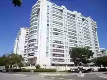 Apartamento em leilão - Rua dos Jacarandás da Península, 300 - Rio de Janeiro/RJ - Banco Bradesco S/A | Z17545