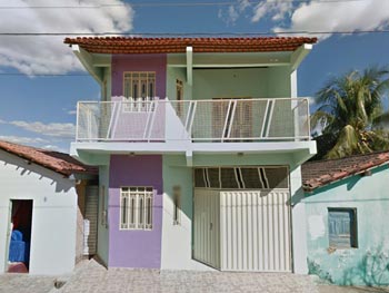Casa em leilão - Travessa 1º de Janeiro, s/n° - Santa Maria da Vitória/BA - Banco Santander Brasil S/A | Z17369LOTE132