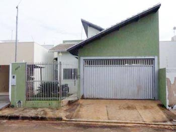 Casa em leilão - Rua Luiz Fernandes de Moura, 1074 - Tangará Serra/MT - Banco Bradesco S/A | Z17335LOTE005
