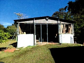 Casa em leilão - Rua Milton Lopasso, 811, 815 e 829 in loco - Araraquara/SP - Banco Santander Brasil S/A | Z17826LOTE010