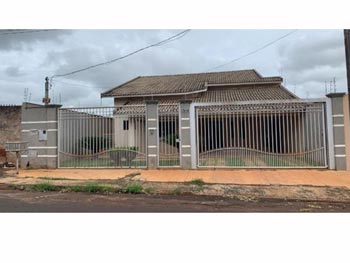 Casa em leilão - Rua Peroba, Quadra 36, Lote 834 - Rio Verde/GO - Itaú Unibanco S/A | Z17855LOTE019