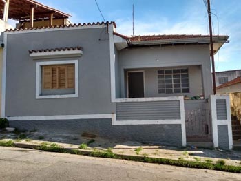 Casa em leilão - Rua Pero Peres, 144 e 146 - São Paulo/SP - Itaú Unibanco S/A | Z17752LOTE001