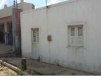 Casa em leilão - Rua Bernardo Rodrigues Mourão, s/n - Ipueiras/CE - Banco Bradesco S/A | Z17755LOTE019