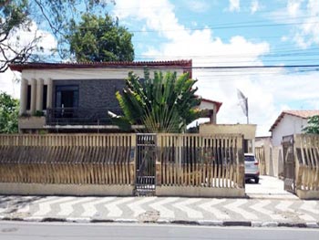 Casa em leilão - Rua Senador Quintino, 2390 - Feira de Santana/BA - Tribanco S/A | Z17960LOTE007