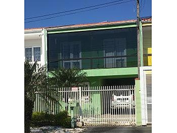 Casa em leilão - Rua Hermínia Zanetti, 398 - Curitiba/PR - Banco Bradesco S/A | Z18111LOTE007