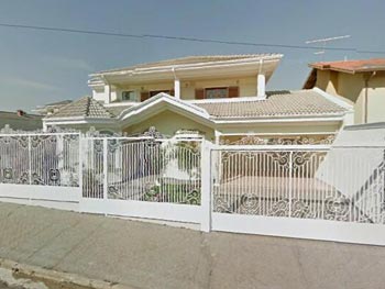 Casa em leilão - Rua Joab José Puccinelli, 520 - Indaiatuba/SP - Banco Santander Brasil S/A | Z17936LOTE004