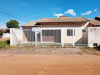 Casa em leilão - Rua da Emburana, 126 - Luís Eduardo Magalhães/BA - Banco Bradesco S/A | Z18148LOTE010