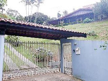 Casa em leilão - Rua Nicolau Granziera, 174 - Serra Negra/SP - Itaú Unibanco S/A | Z18324LOTE018