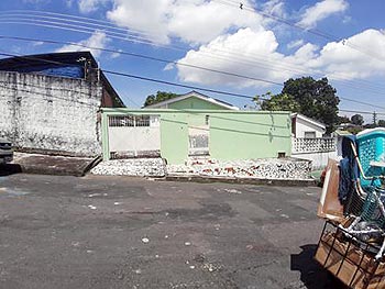 Casa em leilão - Rua Doutor Análio de Rezende, 36 - Manaus/AM - Banco Bradesco S/A | Z18561LOTE029