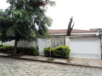 Casa em leilão - Hermes Abreu Ferreira, 232 - Itanhaém/SP - Itaú Unibanco S/A | Z18568LOTE005
