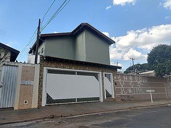 Casa em leilão - Rua Padre Anchieta, 25-7 - Bauru/SP - Banco Santander Brasil S/A | Z18699LOTE016
