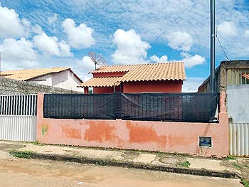 Casa em leilão - Rua 03, s/n - Águas Lindas de Goiás/GO - Banco Bradesco S/A | Z18903LOTE004