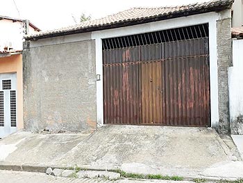 Casa em leilão - Rua 302, s/n - Marabá/PA - Banco Bradesco S/A | Z18700LOTE028