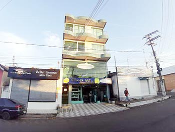 Residencial / Comercial em leilão - Avenida Ribeiro Júnior, 191 - Manacapuru/AM - Banco Bradesco S/A | Z18700LOTE033