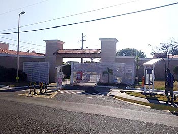 Casa em leilão - Avenida Olímpio Jacinto da Silva, 1400 - Uberaba/MG - Banco Bradesco S/A | Z18933LOTE019