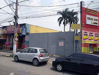 Prédio Comercial em leilão - Avenida Getúlio Vargas, 692 - Poá/SP - Banco Safra | Z18457LOTE019