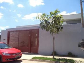 Casa em leilão - Rua Syllas da Silva Rosa, 470 - São Carlos/SP - Banco Bradesco S/A | Z19117LOTE006