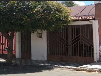 Casa em leilão - Rua José Edmilson Rocha, 60 - Potengi/CE - Banco Bradesco S/A | Z19117LOTE028