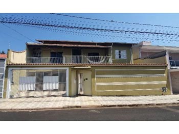 Casa em leilão - Rua Deodoro da Fonseca, 09 - São Sebastião do Paraíso/MG - Banco Bradesco S/A | Z19264LOTE012