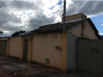 Casa em leilão - Avenida Goiânia, s/nº - Palmeiras de Goiás/GO - Itaú Unibanco S/A | Z19384LOTE012