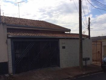 Casa em leilão - Rua Augustinho Zatti, 3840 - São José do Rio Preto/SP - Banco Santander Brasil S/A | Z19626LOTE031