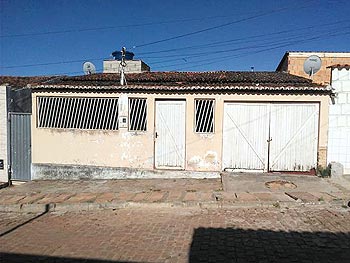 Casa em leilão - Rua Arnobio Bagano, 162 - Morro do Chapéu/BA - Banco Pan S/A | Z20107LOTE004