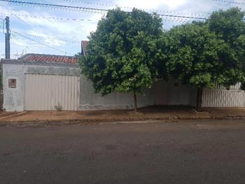Casa em leilão - Rua Francisco de Freitas Silveira, 312 - Paranaíba/MS - Banco Bradesco S/A | Z20162LOTE016