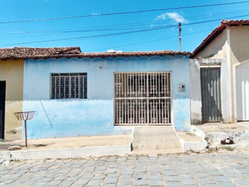 Casa em leilão - Rua Presidente Vargas, 286 - Santana/BA - Banco Pan S/A | Z20393LOTE001