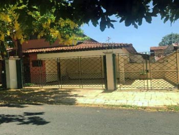 Casa em leilão - Rua Augusto Bortoloti, 711 - Ribeirão Preto/SP - Banco Bradesco S/A | Z21054LOTE024