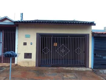 Casa em leilão - Rua Fraterno de Mello Almada, 1045 - Itapetininga/SP - Banco Bradesco S/A | Z21028LOTE014