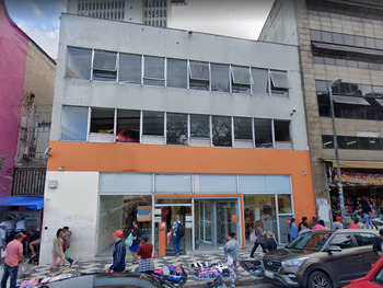 Ex-Agência em leilão - Rua Vinte e Cinco de Março, 461 - São Paulo/SP - Itaú Unibanco S/A | Z21275LOTE004