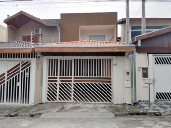 Casa em leilão - Avenida Atílio Amadei, 438 - Pindamonhangaba/SP - Banco Santander Brasil S/A | Z21557LOTE020