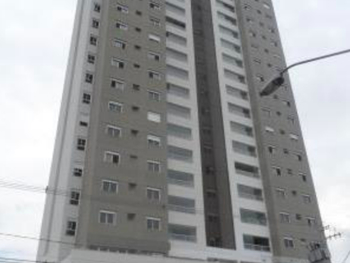 Apartamento em leilão - Avenida Presidente Vargas, 863 - Guaratinguetá/SP - Banco Santander Brasil S/A | Z22055