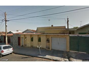 Casa em leilão - Rua Brigadeiro Tobias de Aguiar, 253 - Ribeirão Preto/SP - Banco Santander Brasil S/A | Z22055