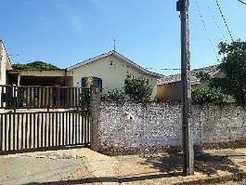 Casa em leilão - Rua Vereador Angelino J. Nunes (Antiga Rua 02), 107 - Assaí/PR - Banco Bradesco S/A | Z21955LOTE013