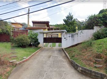 Casa e Terreno em leilão - Avenida Santana, 3450 - Atibaia/SP - Itaú Unibanco S/A | Z21989LOTE001