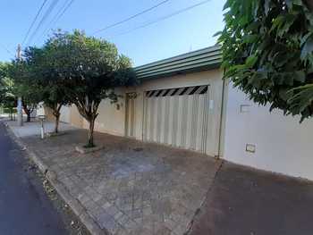 Casa em leilão - Rua Valeriano Reis, 534 - Ribeirão Preto/SP - Banco Santander Brasil S/A | Z22176LOTE017