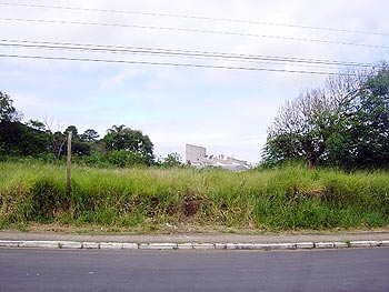 Terreno em leilão - Avenida do Pinhão, s/nº - Taubaté/SP - Banco Bradesco S/A | Z22512LOTE019