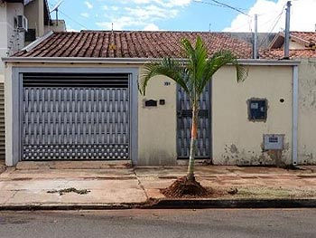 Casa em leilão - Rua Cisalpina Costa Monteiro, 70 - Campo Grande/MS - Banco Bradesco S/A | Z22772LOTE003
