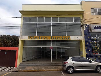 Prédio Comercial em leilão - Rua Cornelio Vieira de Morais, 343 - Angatuba/SP - Banco Santander Brasil S/A | Z23175LOTE019