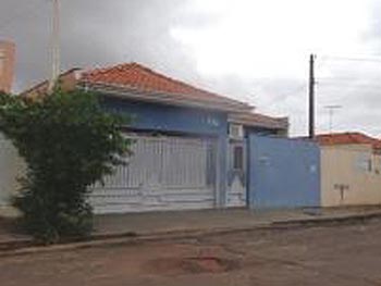 Casa em leilão - Rua Luiz de Franca Martins, 220 - Birigui/SP - Banco Santander Brasil S/A | Z23468LOTE011
