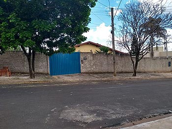 Casa em leilão - Rua Antônia Brasília da Conceição Zumiani, 5-20 - Bauru/SP - Banco Santander Brasil S/A | Z23816LOTE002