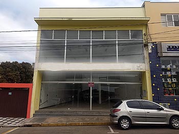 Prédio Comercial em leilão - Rua Cornelio Vieira de Morais, 343 - Angatuba/SP - Banco Santander Brasil S/A | Z23844LOTE001