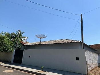 Casa em leilão - Rua Jose Pereira, 87-39 - Auriflama/SP - Banco Santander Brasil S/A | Z23816LOTE017