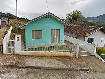 Casa em leilão - Rua Otto Wetzstein, s/n - Rio do Sul/SC - Bari Securitizadora S/A | Z24015LOTE003