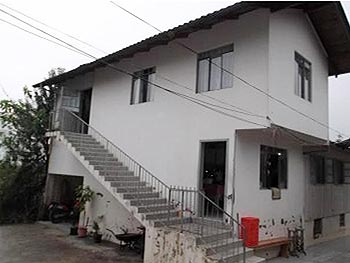 Casa em leilão - Beco Lebon Regis, 153 - Rio do Sul/SC - Bari Companhia Hipotecária | Z24243