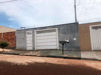 Casa em leilão - Rua Samuel Antônio Tocchini, 130 - Ribeirão Preto/SP - Banco Santander Brasil S/A | Z24310LOTE008